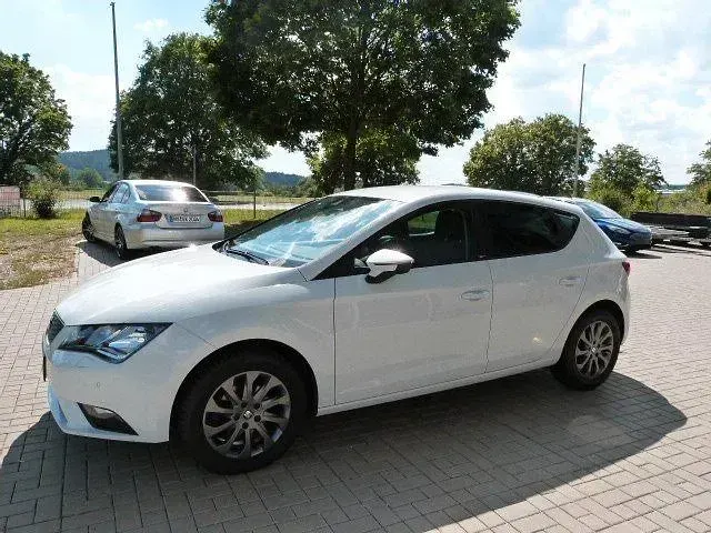 Gebraucht Seat Leon 105 PS (77 kW) 2015 Weiß Kombi