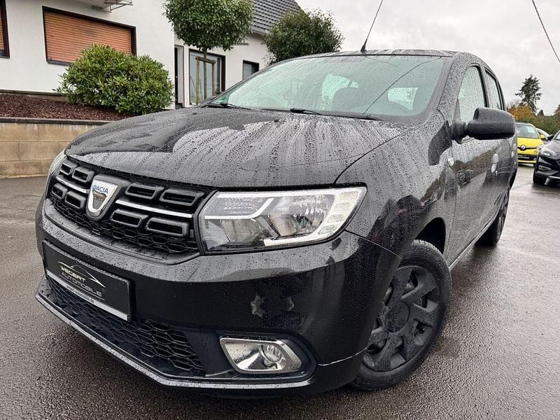 Schwarz Gebraucht 2019 Dacia Sandero Essentiel Kleinwagen | 5.997 € (Guter Preis) - Bild 1/4