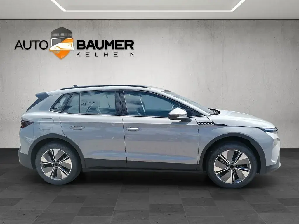 Neu Skoda Elroq Tour 125 kW (170 PS) 2025 Steelgrau SUV