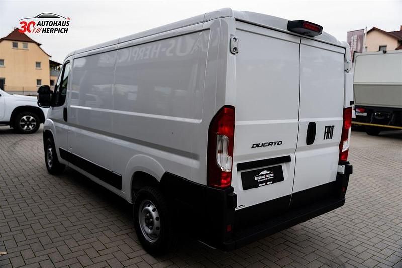 Neu Fiat Ducato 120 PS (88 kW) 2025 Weiß Van