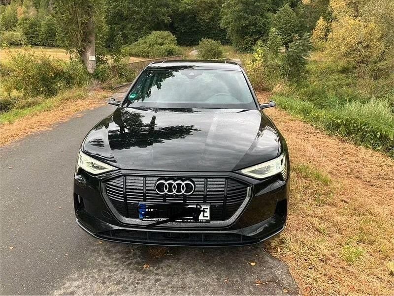 Gebraucht Audi e-tron Advanced 300 kW (408 PS) 2019 Schwarz SUV