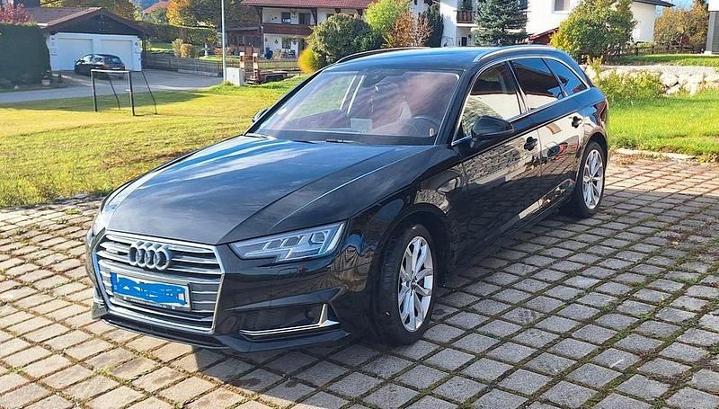 Schwarz Gebraucht 2019 Audi A4 Sport Kombi | 17.900 € (Superpreis) - Bild 1/4