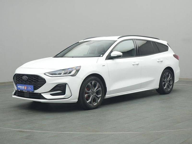 Gebraucht Ford Focus ST-Line X 125 PS (91 kW) 2022 Frozen white Limousine
