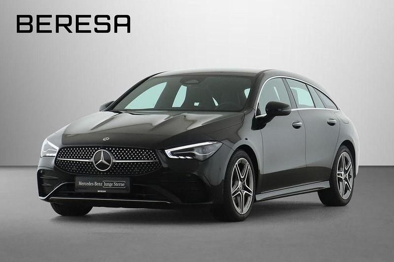 Schwarz Gebraucht 2024 Mercedes CLA200 Shooting Brake AMG Kombi | 30.790 € (Guter Preis) - Bild 1/4