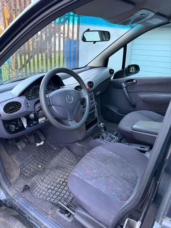 Gebraucht Mercedes A170 Classic 95 PS (69 kW) 2000 Schwarz Van / Kleinbus