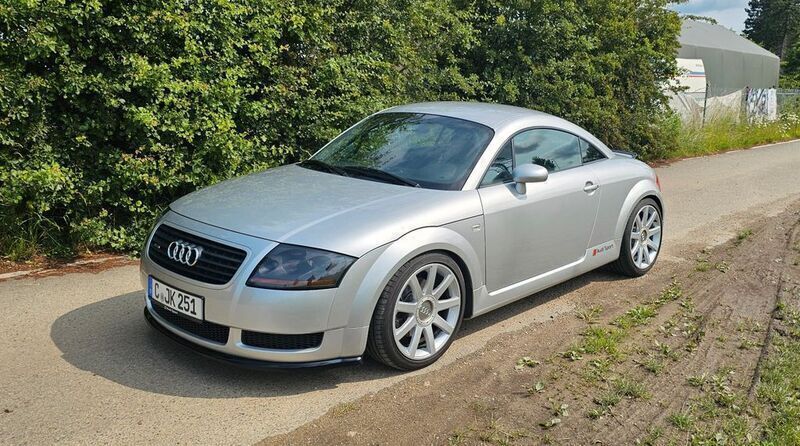 Silber Gebraucht 2000 Audi TT S-Line Coupé | 12.450 € (Etwas zu teuer) - Bild 1/4