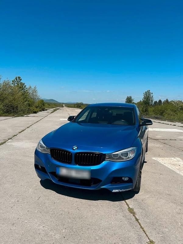 Blau Gebraucht 2016 BMW 330 M Sport Limousine | 12.300 € (Superpreis) - Bild 1/4