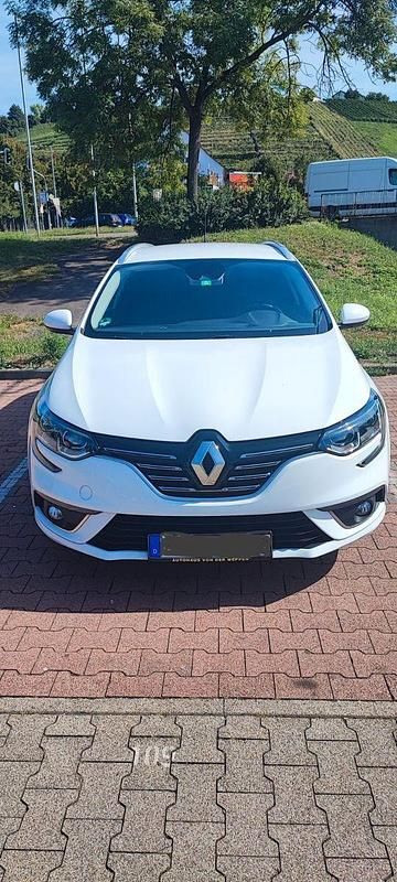 Gebraucht 2018 Renault Mégane GrandTour Intens Kombi | 12.900 € (Teuer) - Bild 1/4