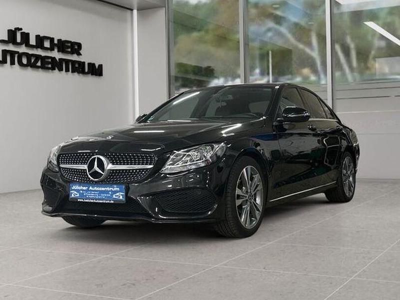 Gebraucht Mercedes C300 258 PS (189 kW) 2019 Schwarz Limousine