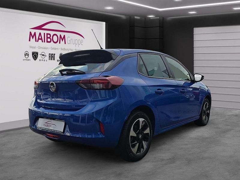 Gebraucht Opel Corsa-e Edition 100 kW (136 PS) 2023 Lackierung voltaic blue met (metallic) Kleinwagen