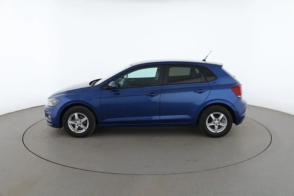 Gebraucht VW Polo Trendline 75 PS (55 kW) 2018 Blau Kleinwagen