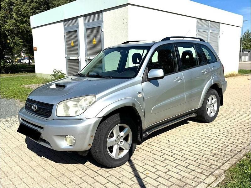 Silber Gebraucht 2003 Toyota RAV4 Executive SUV | 2.500 € (Superpreis) - Bild 1/4