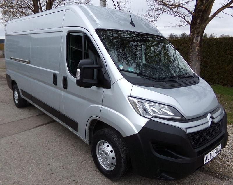 Gebraucht Citroën Jumper 165 PS (121 kW) 2022 Silber Van / Kleinbus