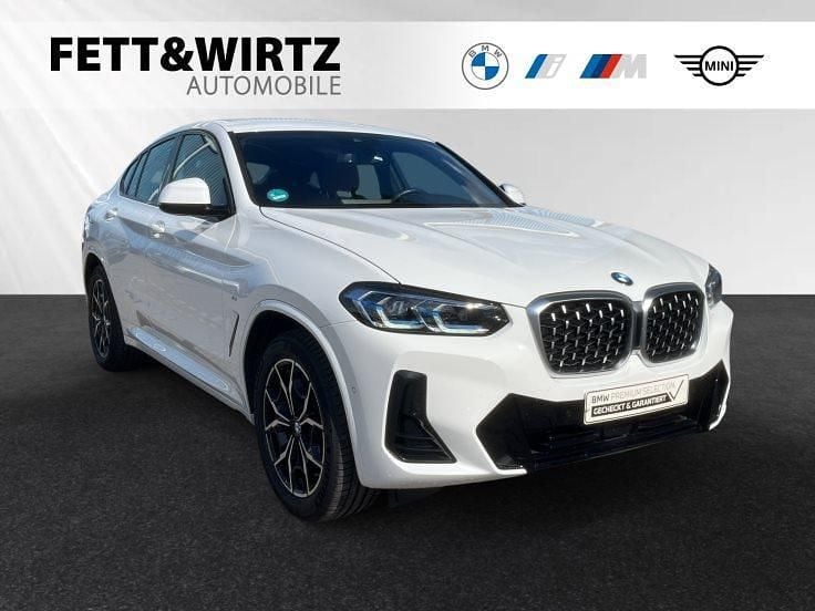 Gebraucht BMW X4 M Sport 190 PS (139 kW) 2024 Alpinweiss SUV