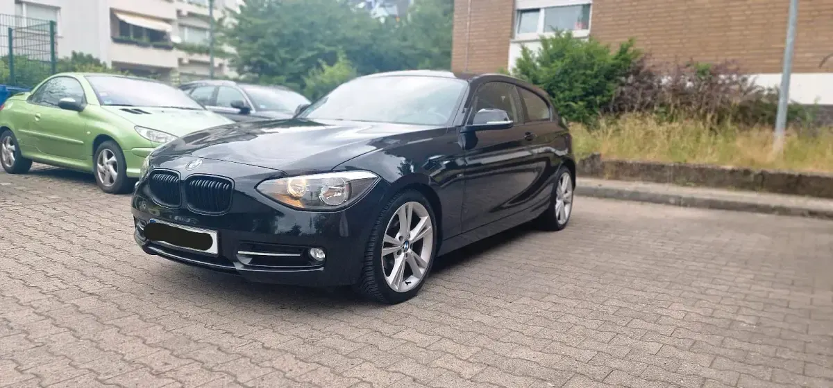 Gebraucht BMW 116 136 PS (100 kW) 2015 Schwarz Kleinwagen