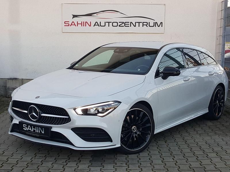 Weiß Gebraucht 2019 Mercedes CLA220 Shooting Brake AMG Kombi | 27.400 € (Fairer Preis) - Bild 1/4