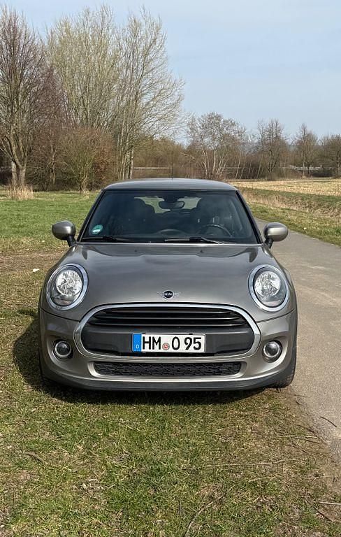 Gebraucht Mini ONE 102 PS (75 kW) 2020 Beige Kleinwagen