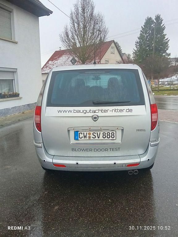 Gebraucht Lancia Phedra 277 PS (203 kW) 2003 Grau Van / Kleinbus