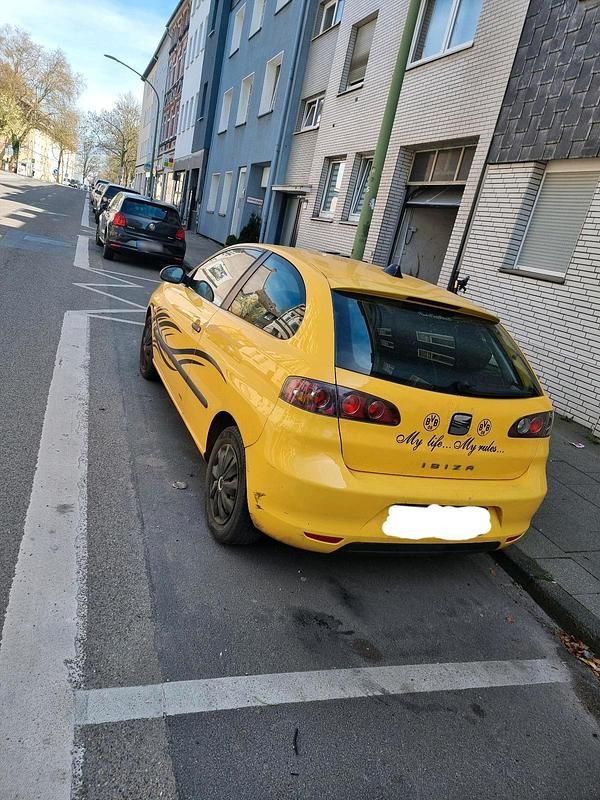 Gebraucht Seat Ibiza 75 PS (55 kW) 2008 Gelb Kleinwagen