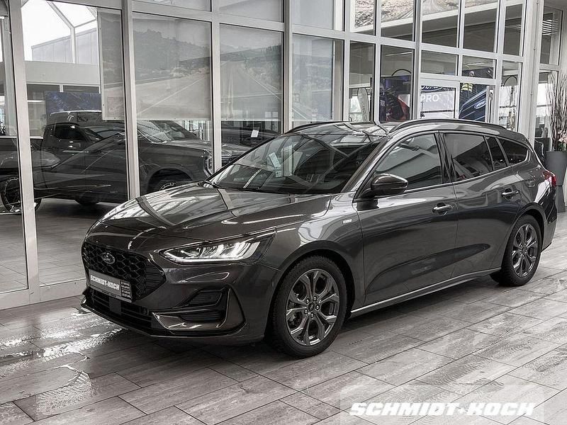 Gebraucht Ford Focus ST-Line X 116 PS (85 kW) 2024 Magneticgrau (grau) Limousine
