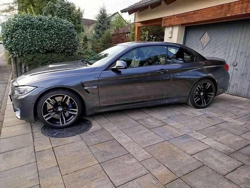 Gebraucht BMW M4 Cabriolet 431 PS (317 kW) 2016 Grau Cabrio