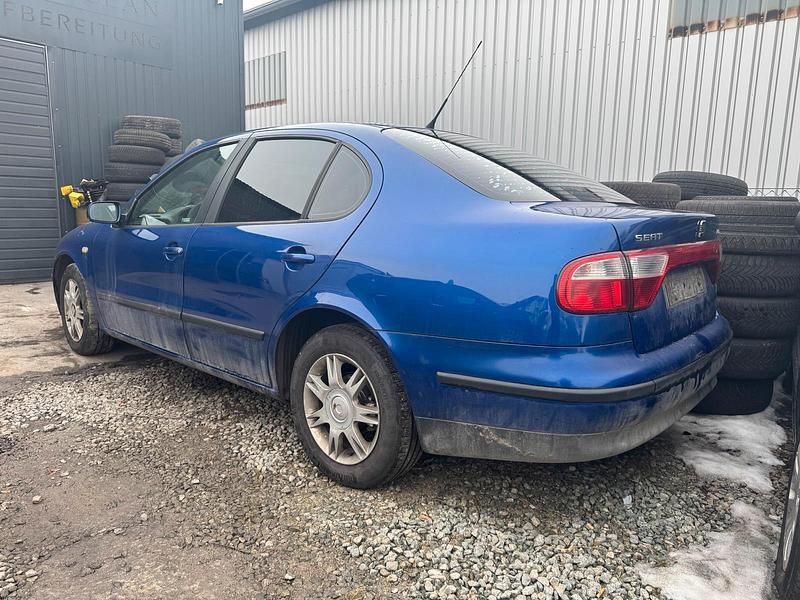 Gebraucht Seat Toledo 101 PS (74 kW) 2000 Blau Limousine