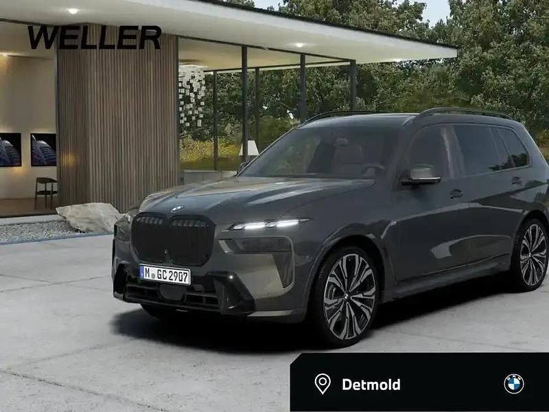 Dravitgrau (grau) Neu 2025 BMW X7 Comfort Edition SUV | 152.340 € - Bild 1/4