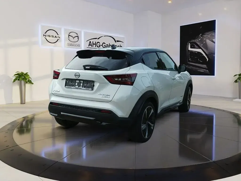 Gebraucht Nissan Juke N-Connecta 143 PS (105 kW) 2023 Pearl white/black m SUV