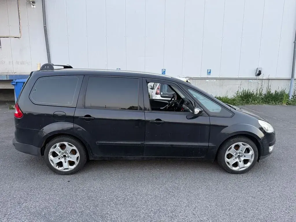 Gebraucht Ford Galaxy Ambiente 145 PS (106 kW) 2007 Schwarz Van / Kleinbus