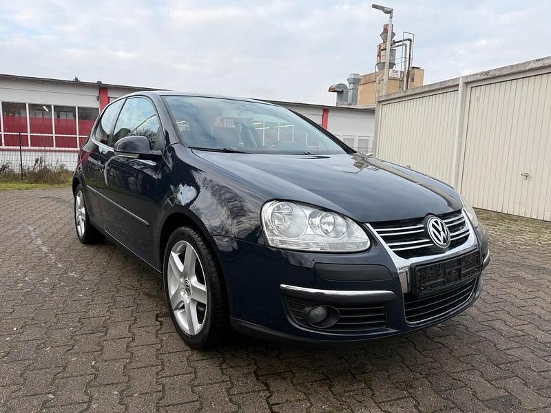 Blau Gebraucht 2004 VW Golf V GT Kleinwagen | 2.700 € (Fairer Preis) - Bild 1/4