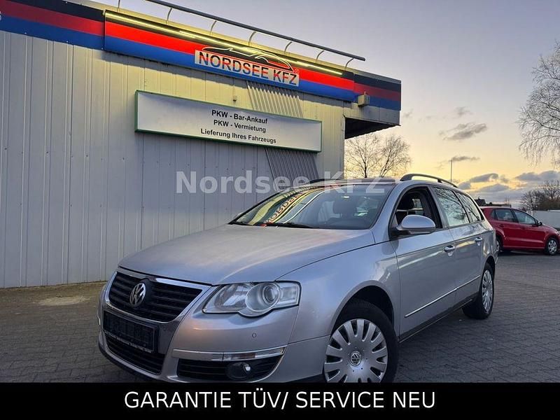 Silber Gebraucht 2006 VW Passat Comfortline Kombi | 1.390 € (Guter Preis) - Bild 1/4