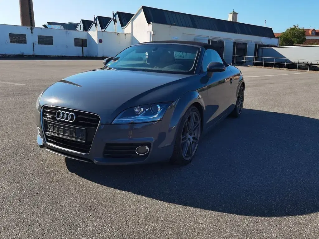 Gebraucht Audi TT Roadster Sport 170 PS (125 kW) 2013 Grau Cabrio