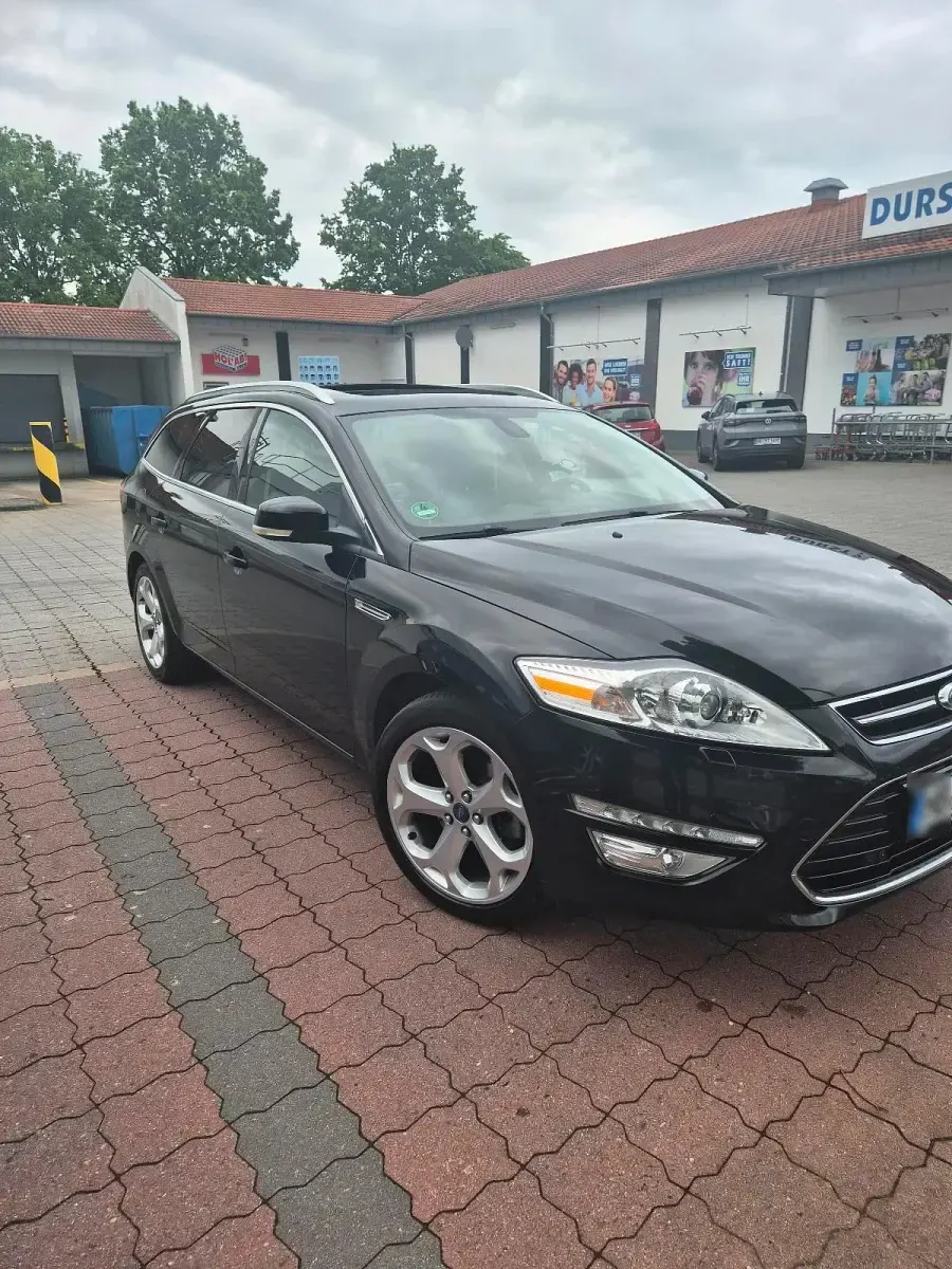 Gebraucht Ford Mondeo 200 PS (147 kW) 2012 Schwarz Kombi