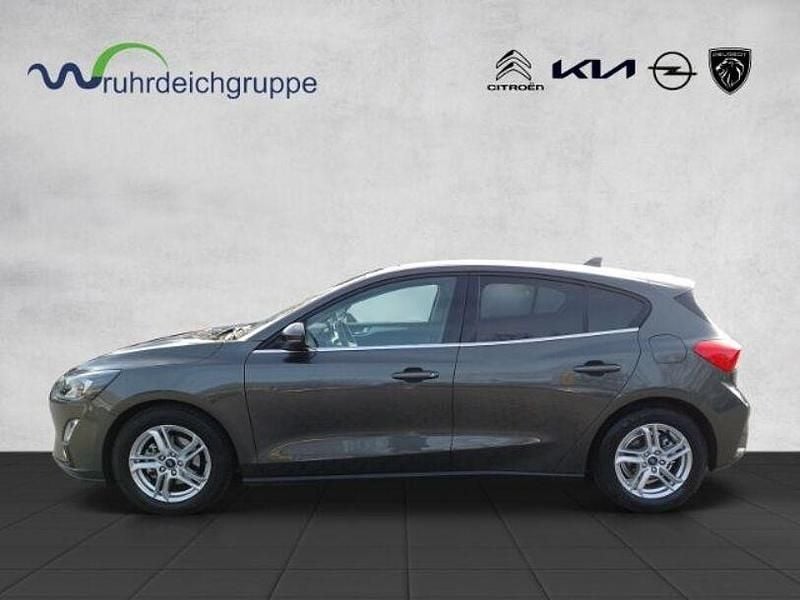 Gebraucht Ford Focus Cool & Connect 125 PS (91 kW) 2021 Magneticgrau (metallic) (metallic) Limousine