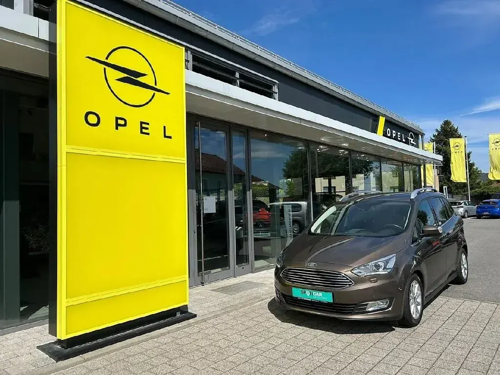 Gebraucht Ford Grand C-Max Titanium 150 PS (110 kW) 2016 Braun Van / Kleinbus