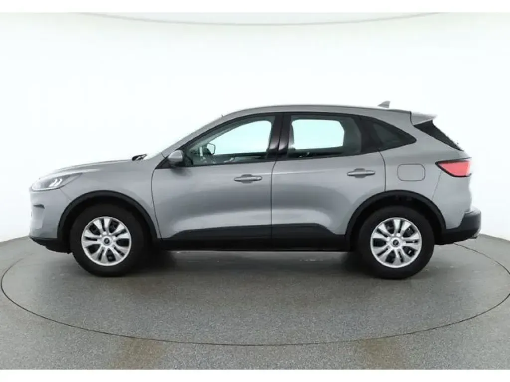 Gebraucht Ford Kuga 151 PS (111 kW) 2021 Solarsilber SUV