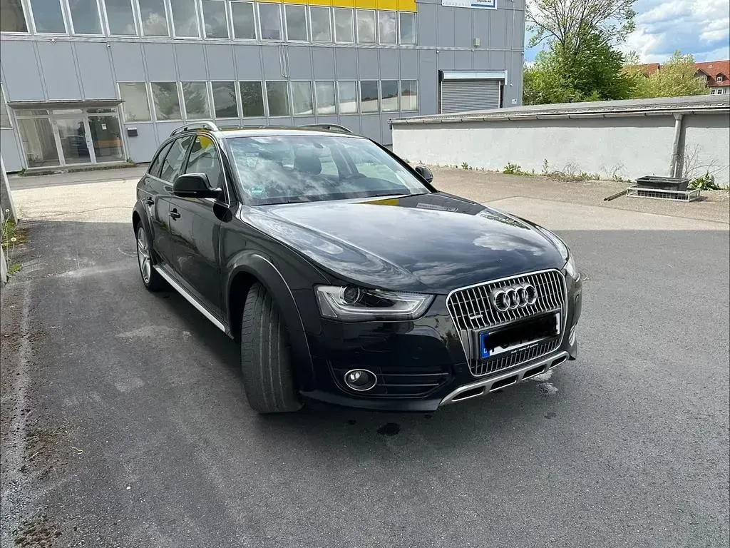 Gebraucht Audi A4 Allroad Black Edition 150 PS (110 kW) 2015 Schwarz Kombi