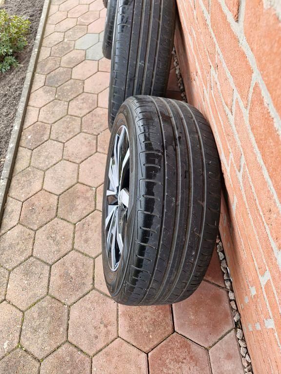 Gebraucht VW T-Roc 110 PS (80 kW) 2019 Weiß SUV