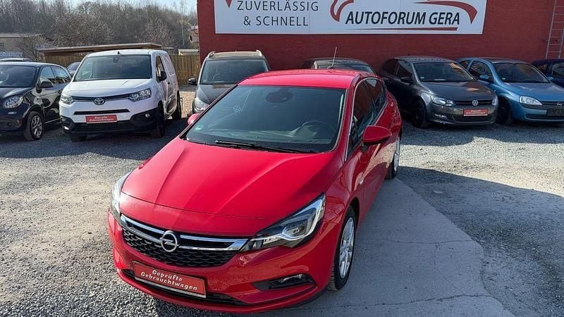 Gebraucht Opel Astra 125 PS (91 kW) 2016 Rot Limousine