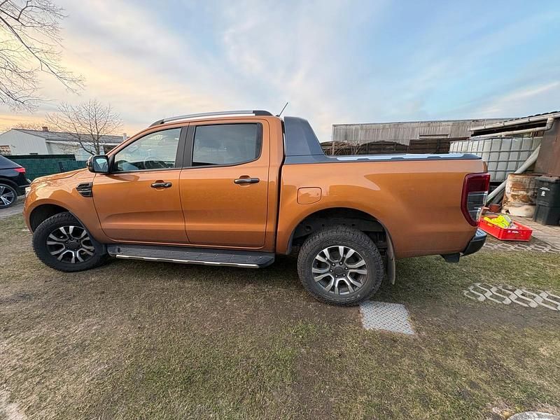 Gebraucht Ford Ranger 213 PS (156 kW) 2021 Orange Pickup