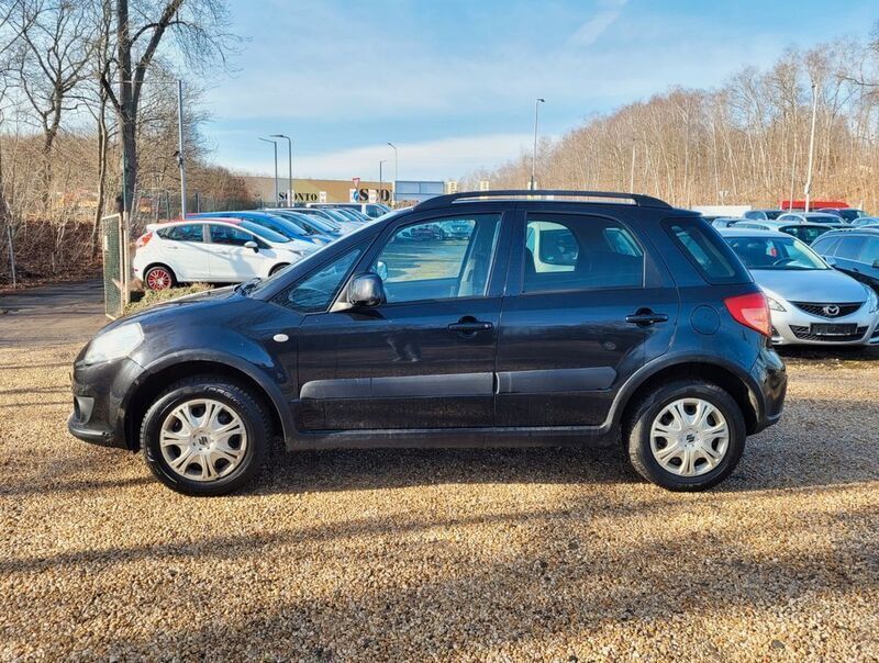 Gebraucht Suzuki SX4 Comfort 120 PS (88 kW) 2009 Schwarz Limousine