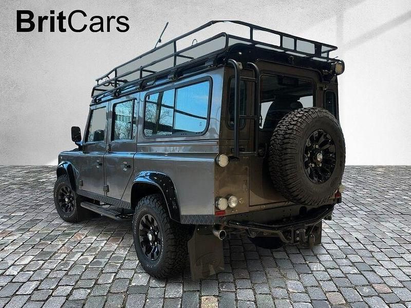 Gebraucht Land Rover Defender 122 PS (89 kW) 2013 Braun SUV