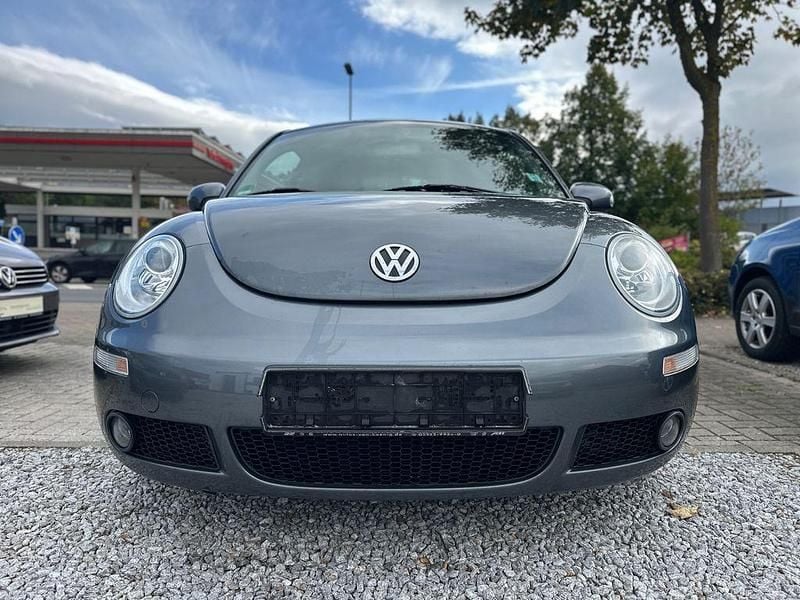 Gebraucht VW New Beetle 105 PS (77 kW) 2009 Grau Kleinwagen