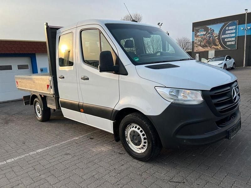 Gebraucht Mercedes Sprinter 163 PS (119 kW) 2022 Weiß Van