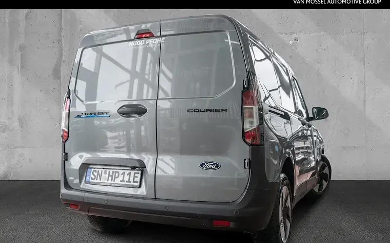 Gebraucht Ford E-Transit Trend 100 kW (136 PS) 2026 Silber Van