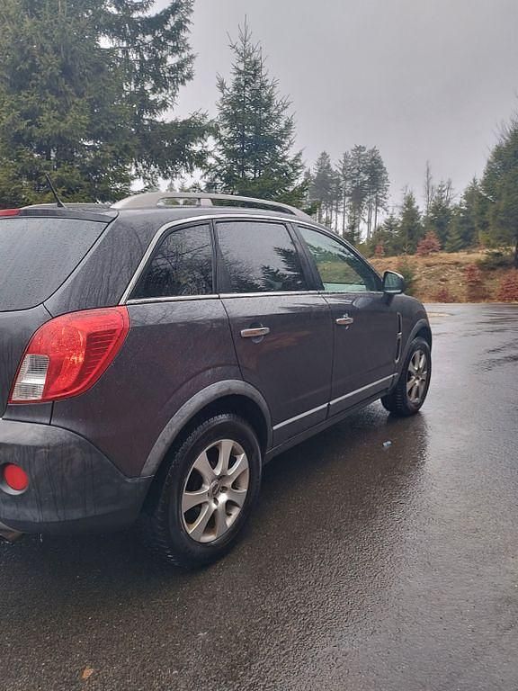 Gebraucht Opel Antara Cosmo 163 PS (119 kW) 2013 Schwarz SUV