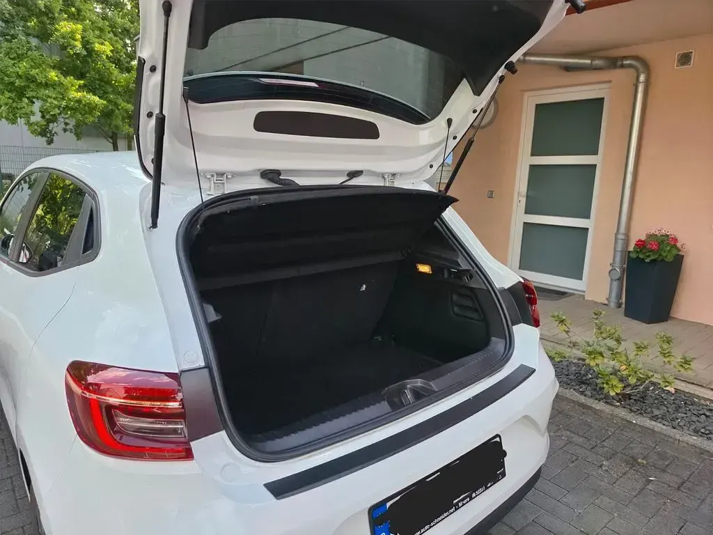 Gebraucht Mitsubishi Colt Plus 67 PS (49 kW) 2024 Weiß Kleinwagen