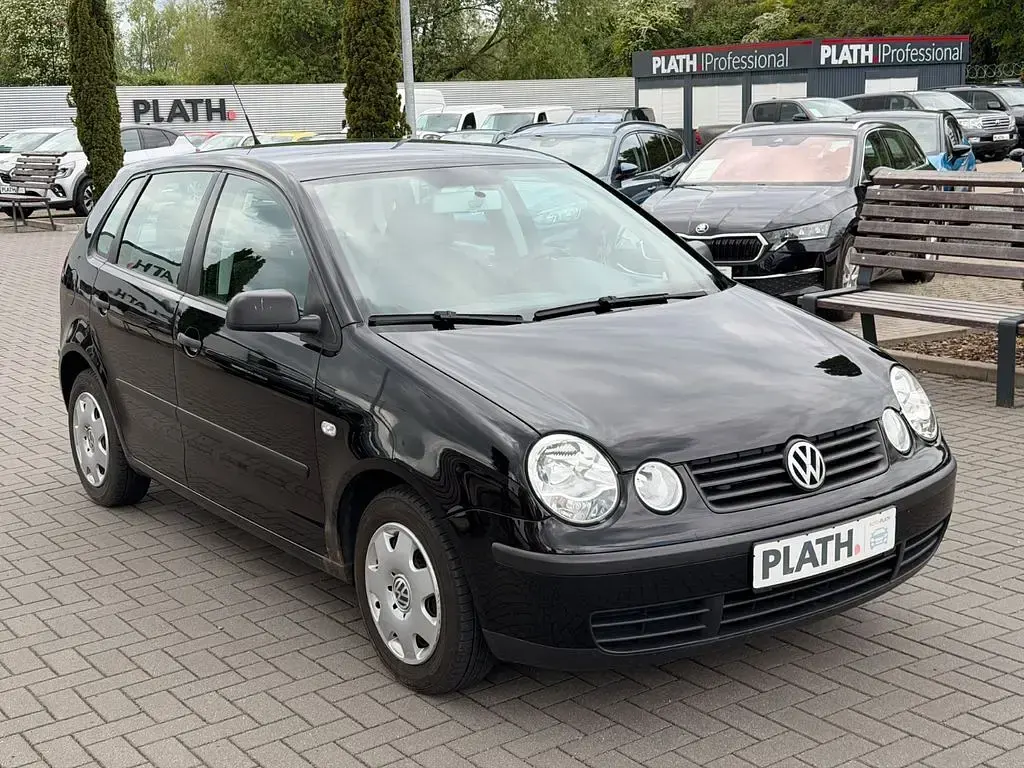 Gebraucht VW Polo Basis 64 PS (47 kW) 2003 Schwarz Limousine