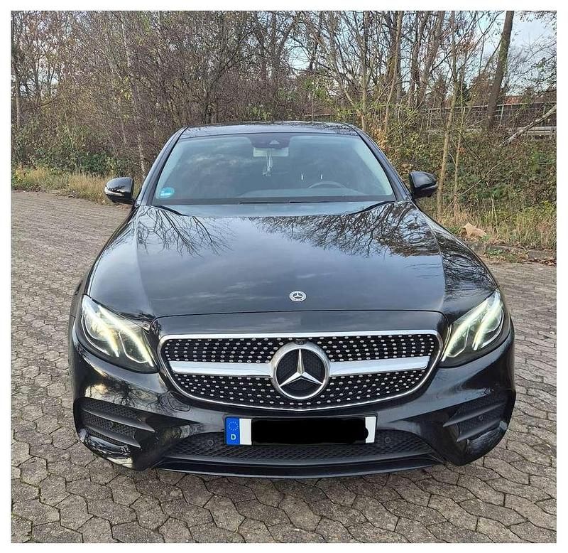 Gebraucht Mercedes E350 AMG line 314 PS (230 kW) 2019 Schwarz Limousine