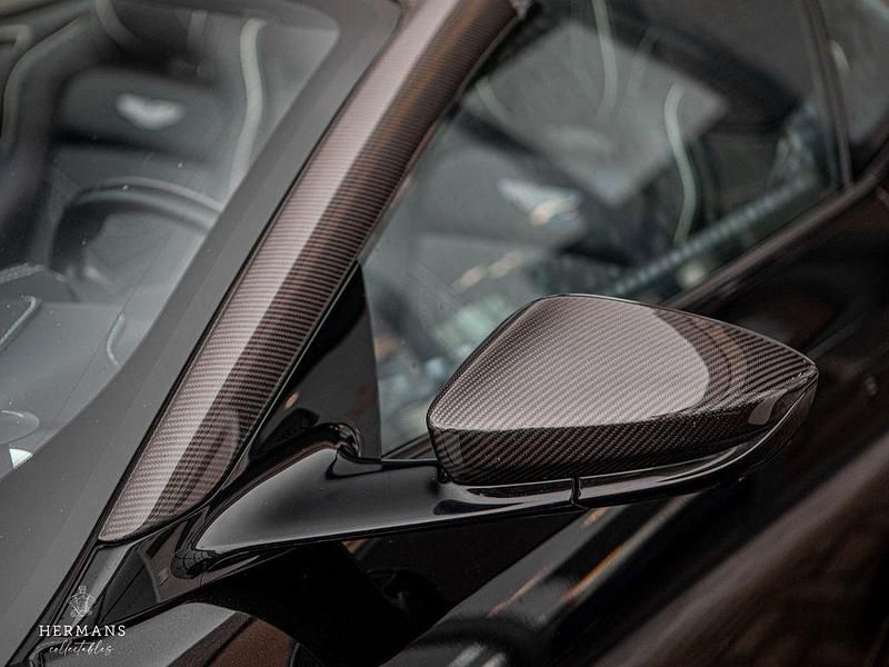 Gebraucht Aston Martin DBS 725 PS (533 kW) 2022 Schwarz Cabrio